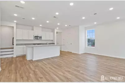 735 Station Road, Dunellen, NJ 08812 - Photo 3