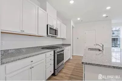 735 Station Road, Dunellen, NJ 08812 - Photo 1