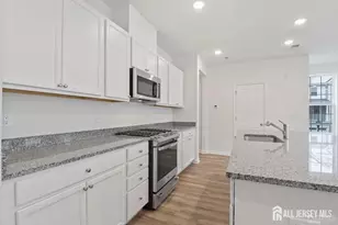 735 Station Rd, Dunellen, NJ 08812 - Photo 1