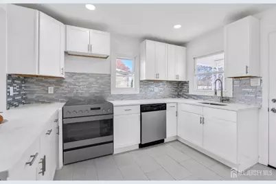 18 John Street, Carteret, NJ 07008 - Photo 7