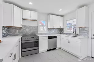18 John St, Carteret, NJ 07008 - Photo 7