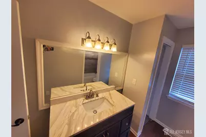102 Lawrence Lane #28, New Brunswick, NJ 08901 - Photo 21