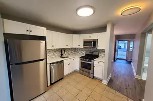 102 Lawrence Ln, New Brunswick, NJ 08901 - Photo 7