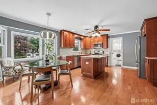14 Alexander Dr, Monroe Township, NJ 08831 - Photo 7