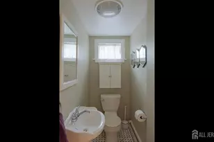 [Address not provided], Highland Park, NJ 08904 - Photo 17
