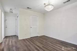 517 Waterford Dr, Edison, NJ 08817 - Photo 11