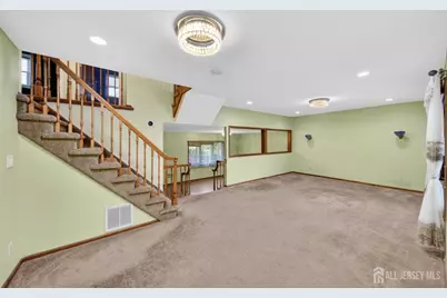 95 Pine Street, Iselin, NJ 08830 - Photo 9
