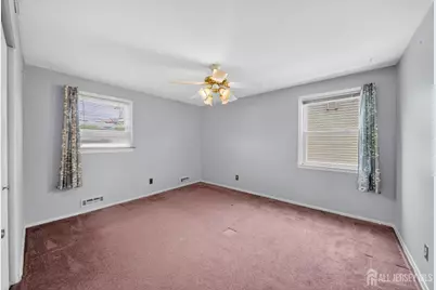 95 Pine Street, Iselin, NJ 08830 - Photo 19