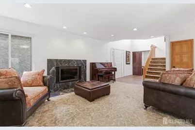 76 Carriage Place, Edison, NJ 08820 - Photo 9