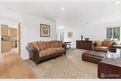 76 Carriage Place, Edison, NJ 08820 - Photo 7