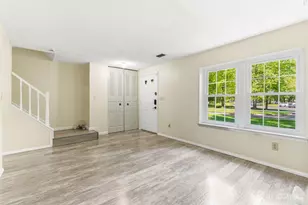 64 Cottonwood Ct, South Brunswick Township, NJ 08852 - Photo 5