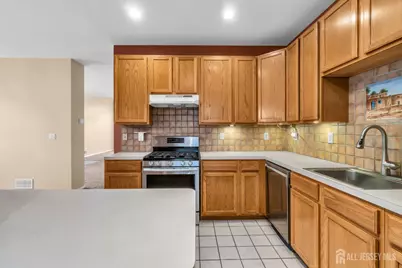 9 N Stallion Court, Franklin Township, NJ 08873 - Photo 15