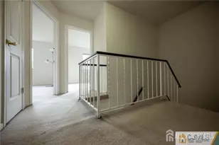 12 Sunflower Ct, Edison, NJ 08820 - Photo 7