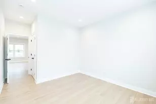 7 Altamont Rd, Edison, NJ 08817 - Photo 31