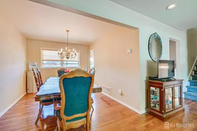 27 Eileen Way, Edison, NJ 08837 - Photo 19