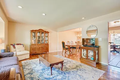 27 Eileen Way, Edison, NJ 08837 - Photo 15
