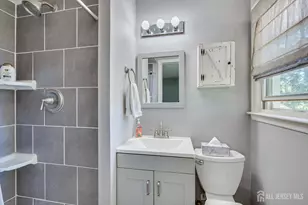 27 Eileen Way, Edison, NJ 08837 - Photo 29