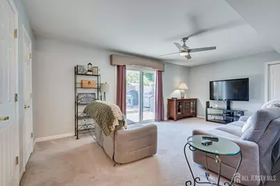 27 Eileen Way, Edison, NJ 08837 - Photo 11