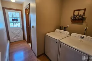 263 New Rd, South Brunswick Township, NJ 08852 - Photo 49