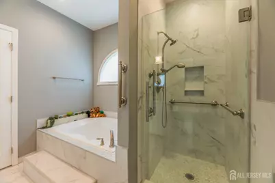 25 Leeds Lane, Monroe Township, NJ 08831 - Photo 23