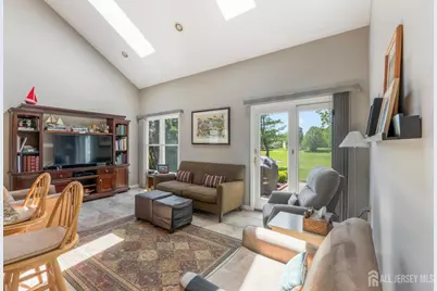 25 Leeds Lane, Monroe Township, NJ 08831 - Photo 17