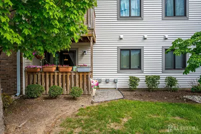 511 Ravens Crest Drive, Plainsboro Township, NJ 08536 - Photo 3