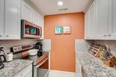 511 Ravens Crest Drive, Plainsboro Township, NJ 08536 - Photo 11