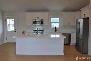 105 Coolidge Ave, Carteret, NJ 07008 - Photo 7