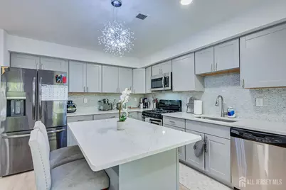 268 Shady Oak Court, Piscataway Township, NJ 08854 - Photo 11