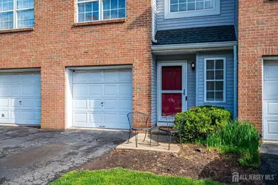 268 Shady Oak Court, Piscataway Township, NJ 08854 - Photo 3