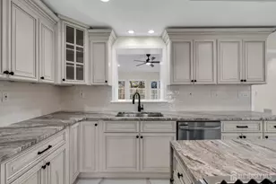 537 S Atlantic Ave, Aberdeen Township, NJ 07747 - Photo 13