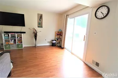 47 Linden Lane, Plainsboro Township, NJ 08536 - Photo 7