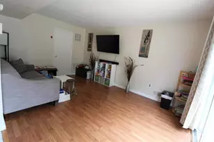 47 Linden Ln, Plainsboro Township, NJ 08536 - Photo 9