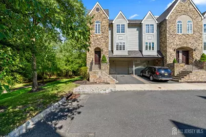 7 Finch Court, Berkeley Heights, NJ 07922 - Photo 1