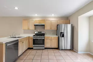 7 Finch Ct, Berkeley Heights, NJ 07922 - Photo 7