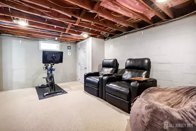 817 Dunellen Avenue, Dunellen, NJ 08812 - Photo 19