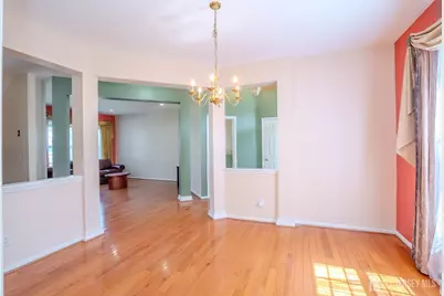 31 Hawthorn Drive, Plainsboro Township, NJ 08536 - Photo 5