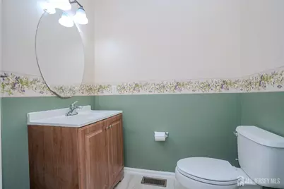 31 Hawthorn Drive, Plainsboro Township, NJ 08536 - Photo 7