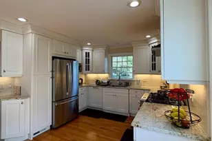 214 Rivercrest Dr, Piscataway Township, NJ 08854 - Photo 3