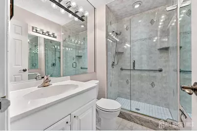 18 Westgate Drive, Edison, NJ 08820 - Photo 9