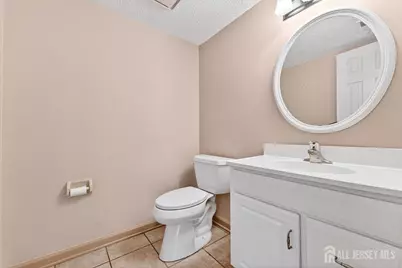 18 Westgate Drive, Edison, NJ 08820 - Photo 13