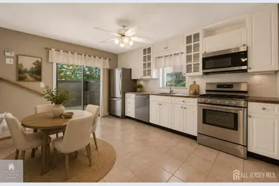 18 Westgate Drive, Edison, NJ 08820 - Photo 3