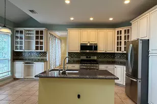 32 Marion Dr, Plainsboro Township, NJ 08536 - Photo 13