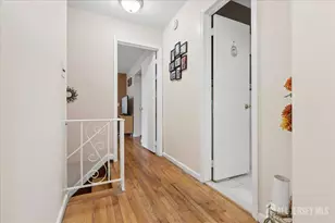 24 Sandalwood Dr, Edison, NJ 08820 - Photo 21