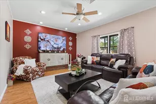 24 Sandalwood Dr, Edison, NJ 08820 - Photo 15