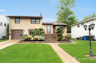 11 Kilmer Dr, Colonia, NJ 07067 - Photo 47