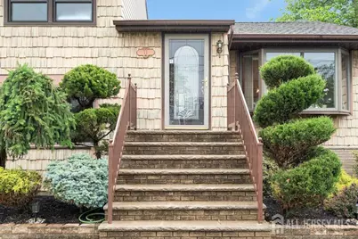 11 Kilmer Drive, Colonia, NJ 07067 - Photo 5