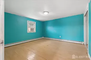 37 Hensler Ln, Sayreville, NJ 08872 - Photo 13