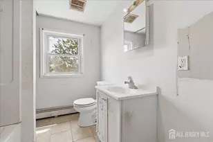 37 Hensler Ln, Sayreville, NJ 08872 - Photo 15
