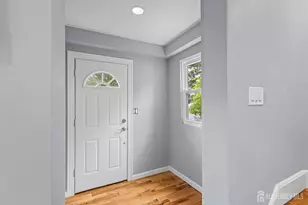 8 Germantown Ave, Middlesex, NJ 08817 - Photo 3